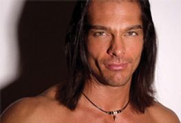 Nick Manning to Star in 'The Iceman'