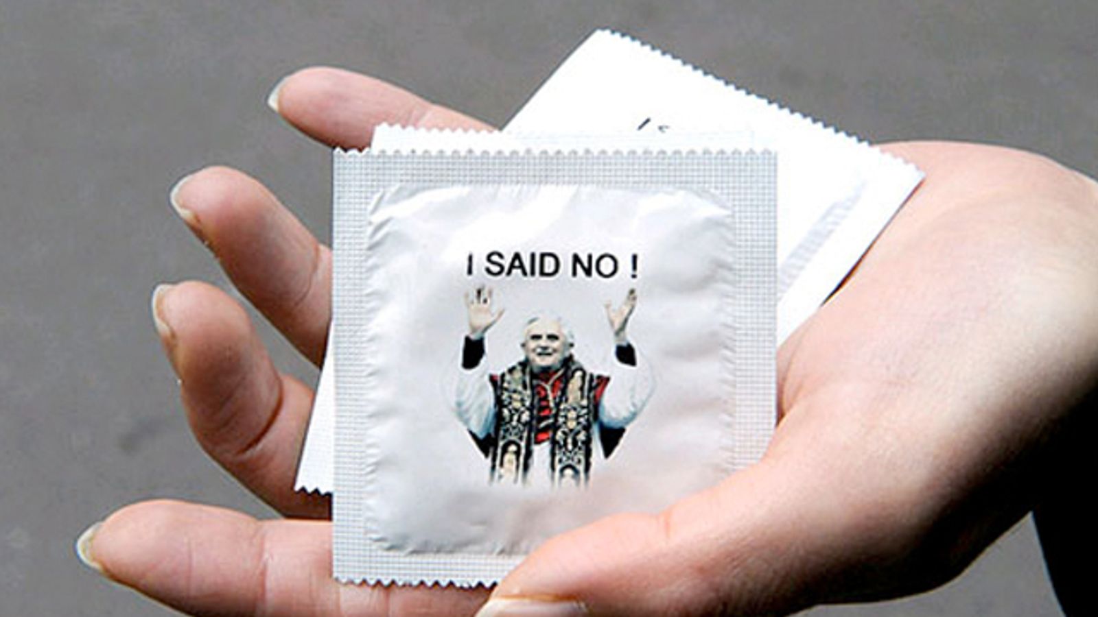 Sex Shop Distributes Pope Condoms