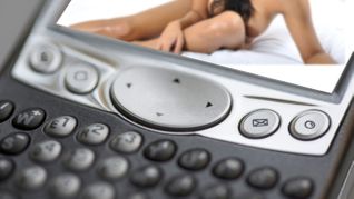 Indonesian Minister Threatens to Boot Blackberry From Country