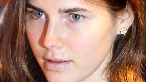 UPDATE: Vivid Offers Non-Sex Job to Amanda Knox