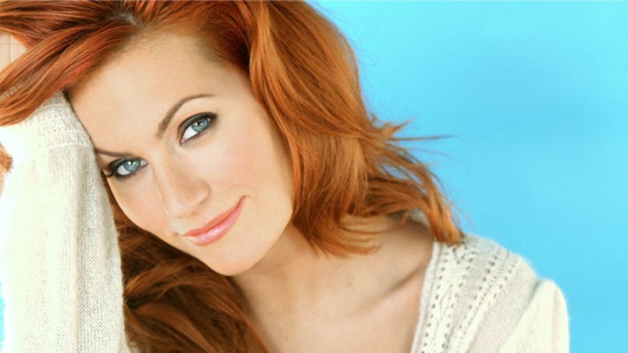 April Macie Named 2013 AVN Awards Host