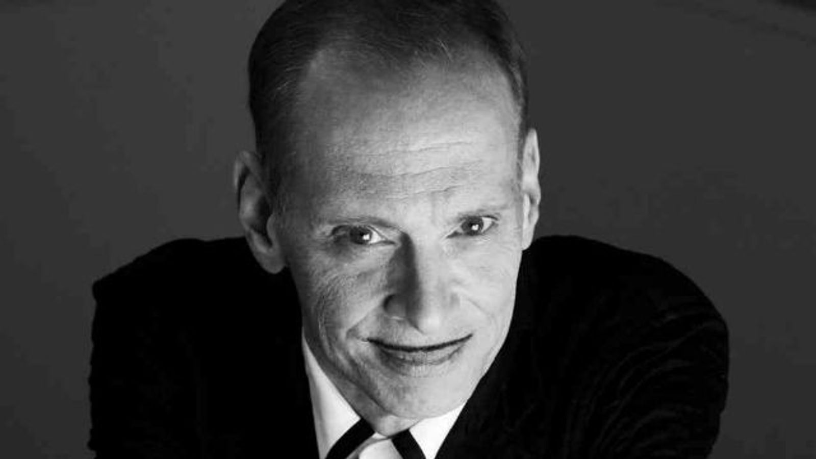 Director John Waters Hates on Hetero Porn