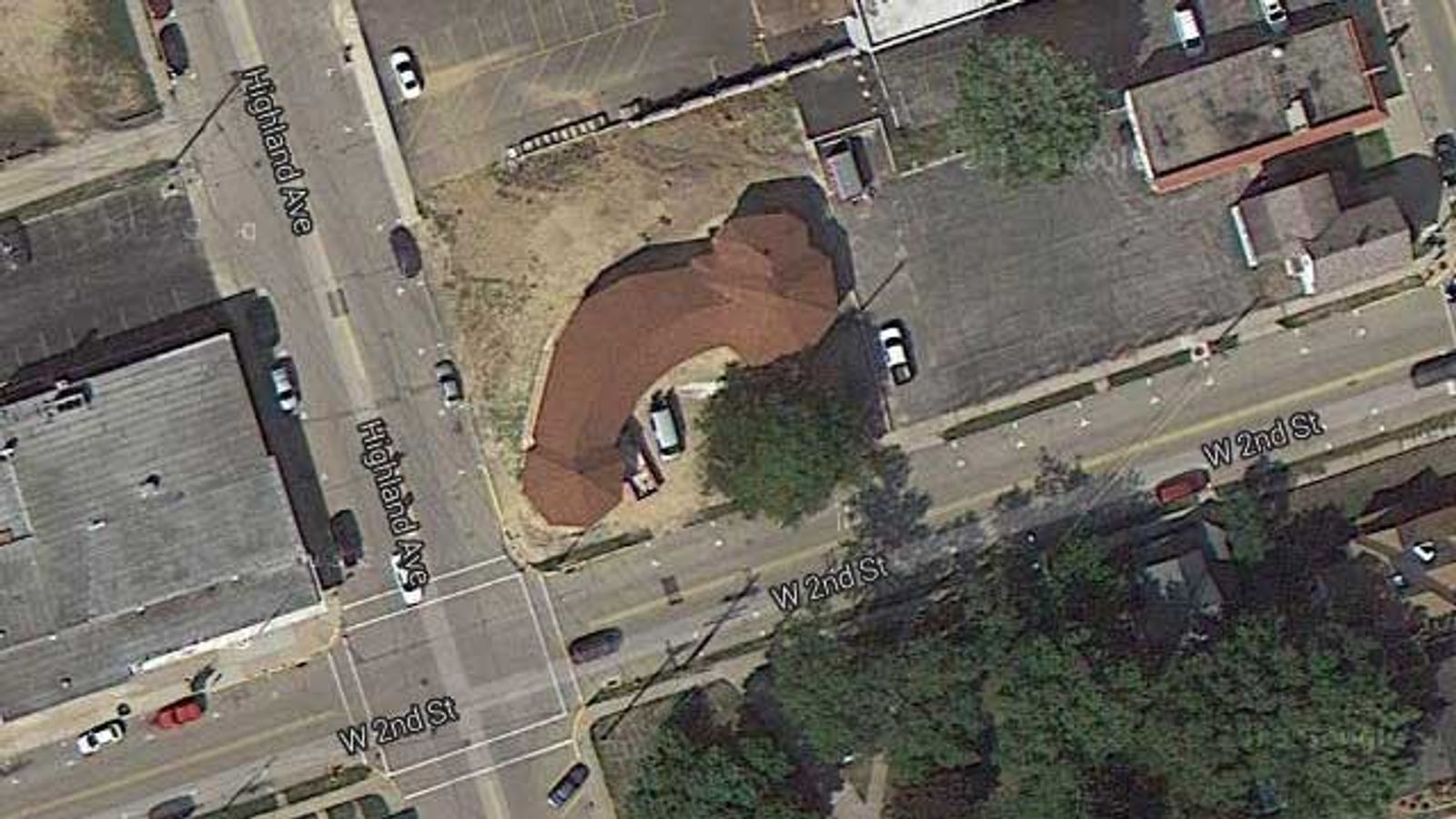 Illinois 'Penis Church'—Visible From Space?