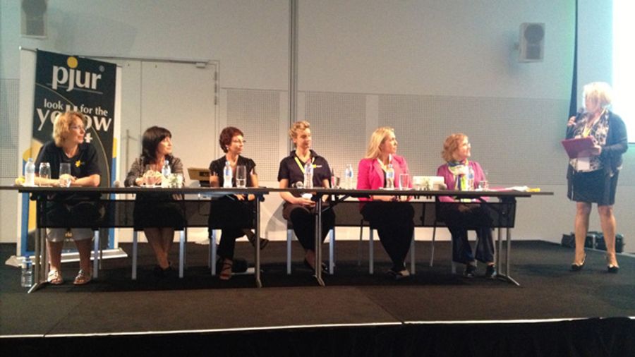 Calvista, pjur Group Support 14th Australian Breast Care Nurses Conference