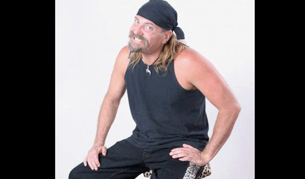 Brian Surewood Announces ‘I’m Free!’ | AVN