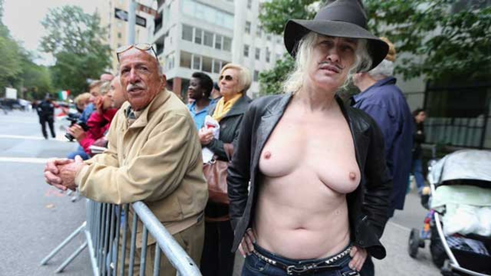 Topless Photog Sues NYC for Being Committed to Mental Hospital