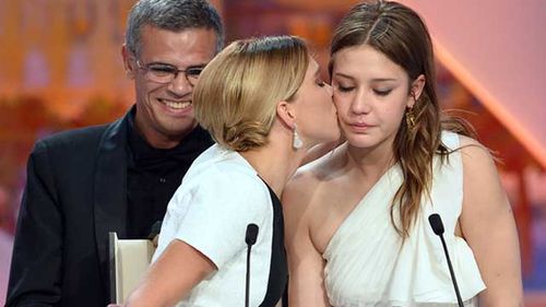 Explicit ‘Blue Is the Warmest Color’ Takes Cannes’ Palme d’Or