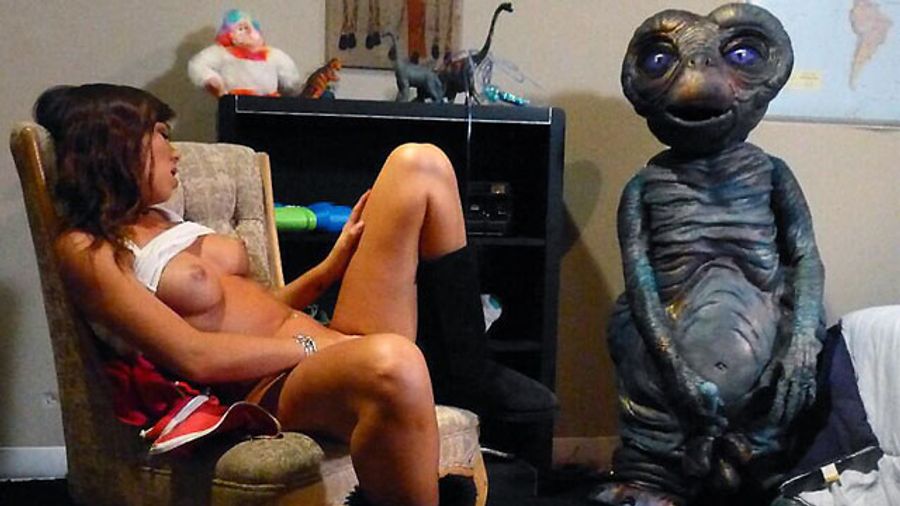 'E.T. XXX' to Phone Home From DreamZone This Fall
