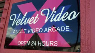 Waikiki Porn Shop Finds Success Catering to Japanese Tourists