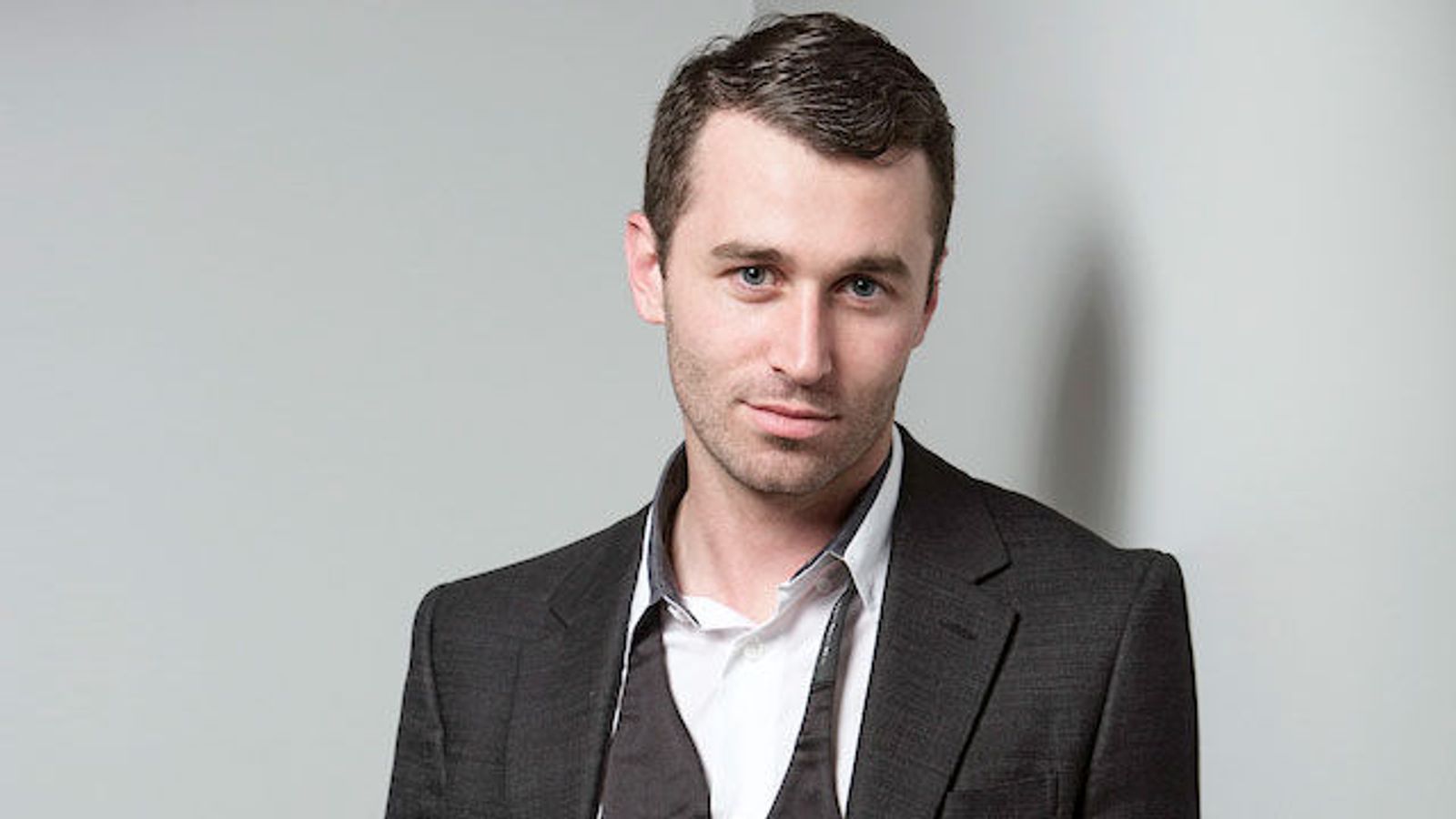 Daily Beast Writer Has Dinner with James Deen … Finally!