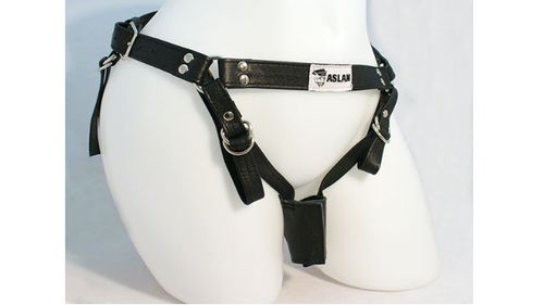 Aslan Leather, Orgasmatronics Team Up on Handsolo Harness