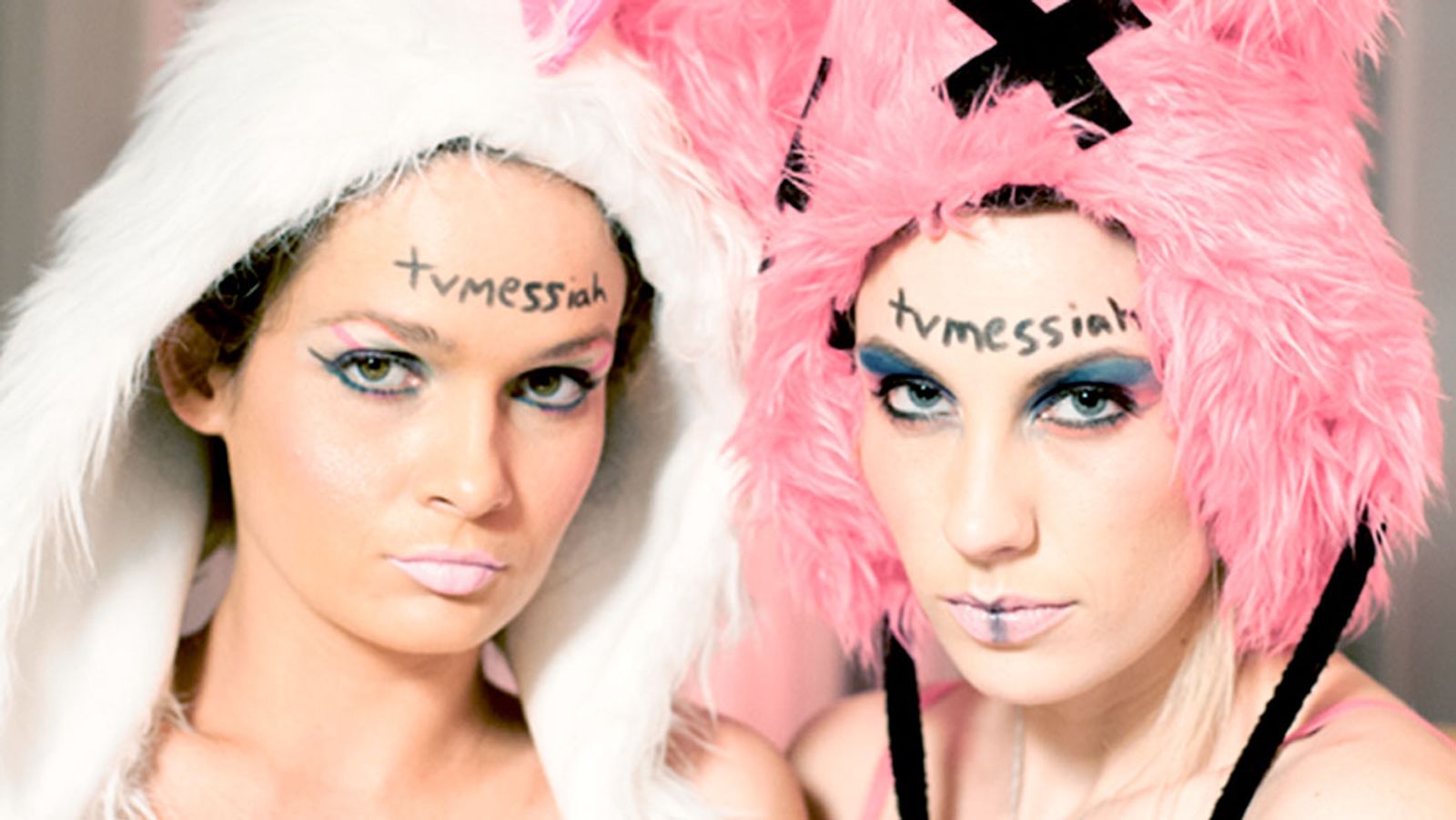 Felicity Prinzzess, Kiara Diane Appear In tvmessiah Music Video