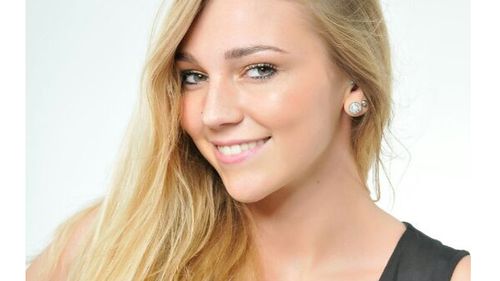 Kendra Sunderland Lands Contract with Penthouse