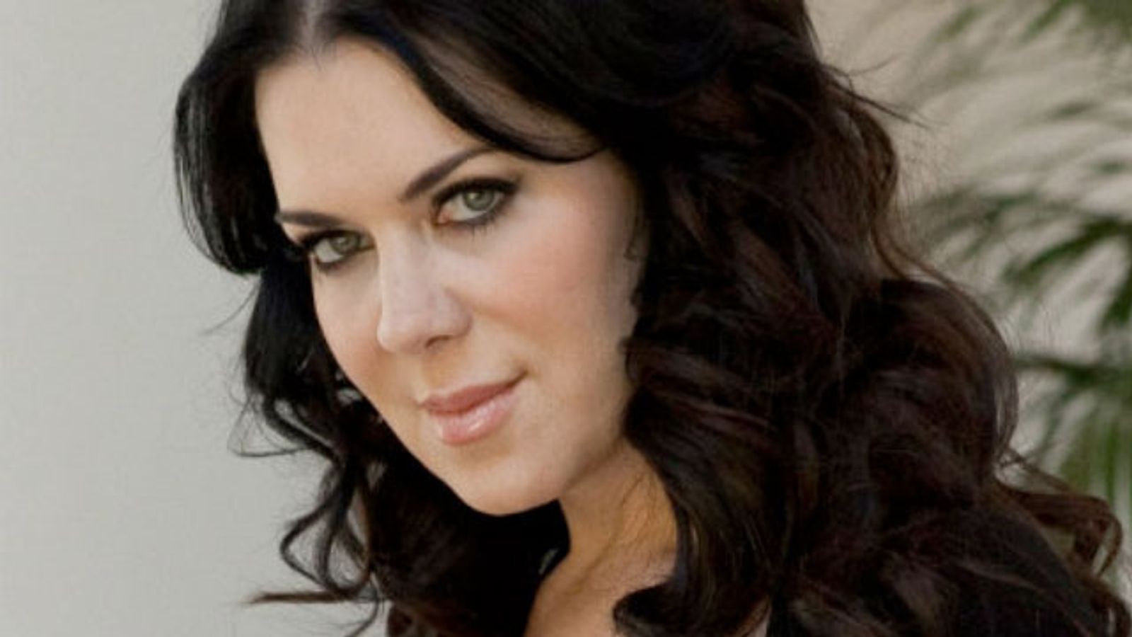 Vivid Radio to Re-Broadcast Chyna Interview