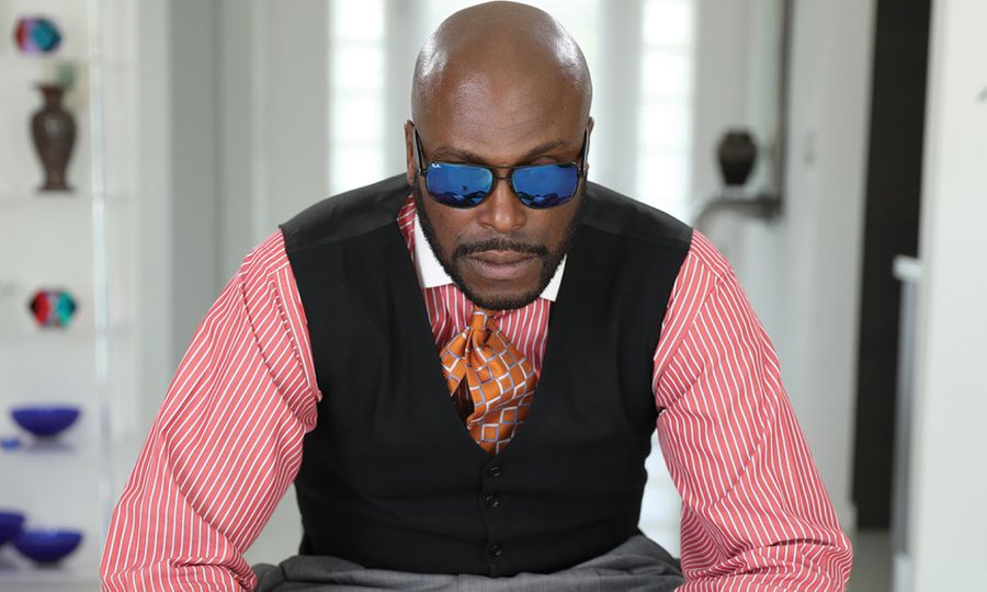 Lexington Steele Signs Distribution Deal With Exile