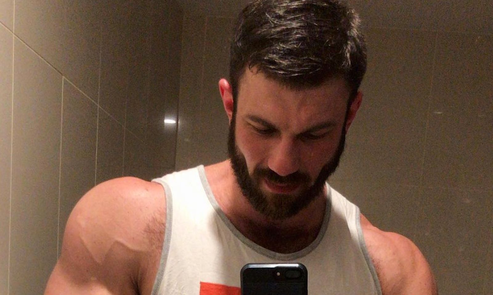Dave Marshall: Gay Wrestler Makes Online Porn For LGBTQ Charity