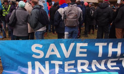 Two California Net Neutrality Bills Team Up Ahead of Crucial Vote