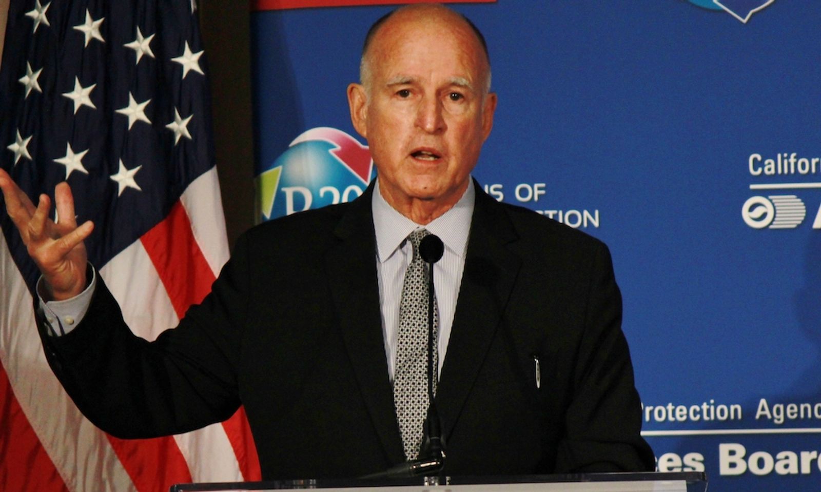 As CA Net Neutrality Bill Waits For Jerry Brown, ISPs Urge Veto