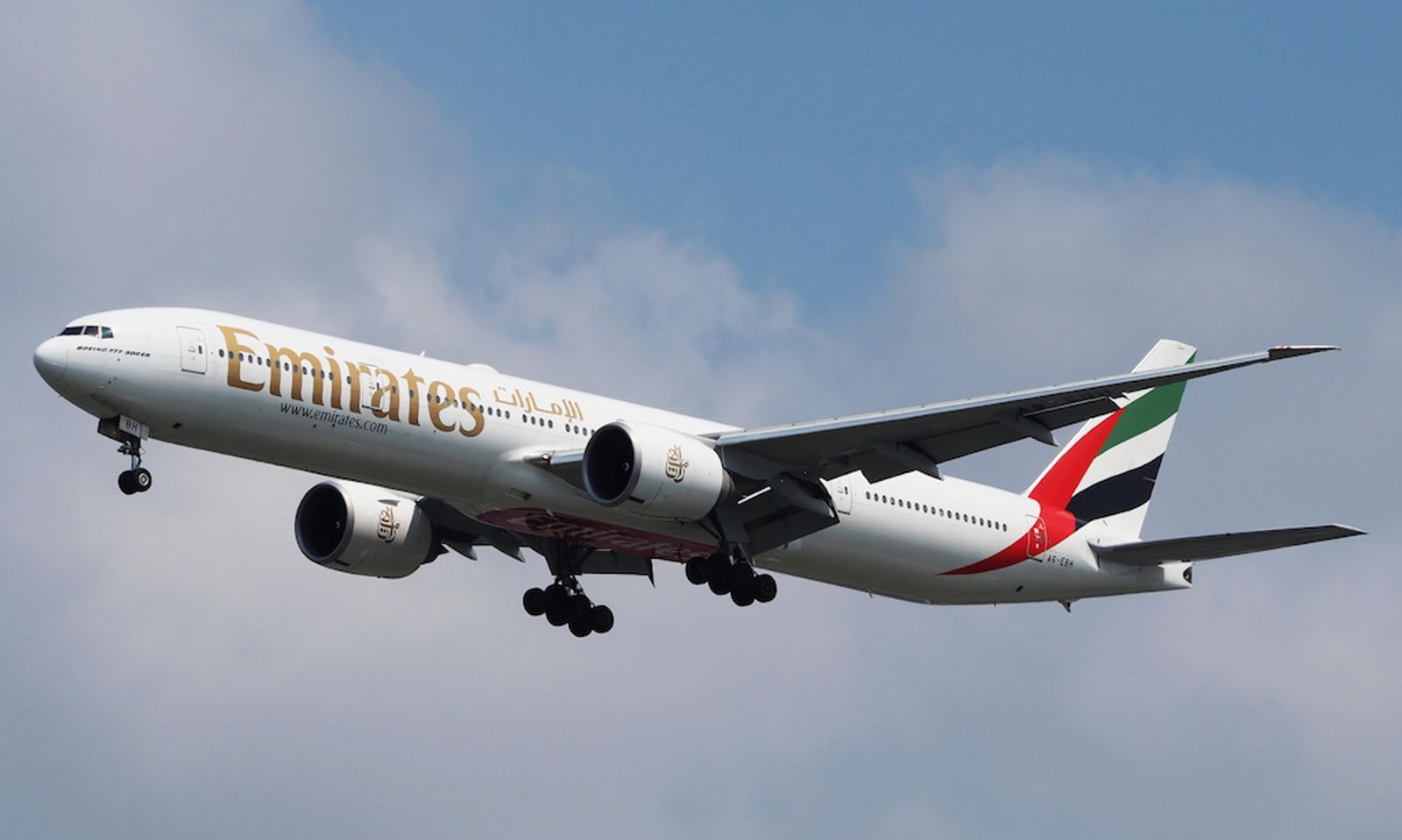 Emirates Air In-Flight Movies Censor Same-Sex Kiss Scenes: Report