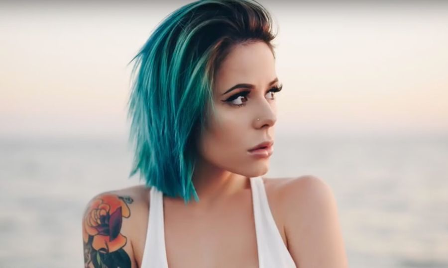 ‘VICE’ Profiles Cortana Blue: Top Cam Girl Building Music Career