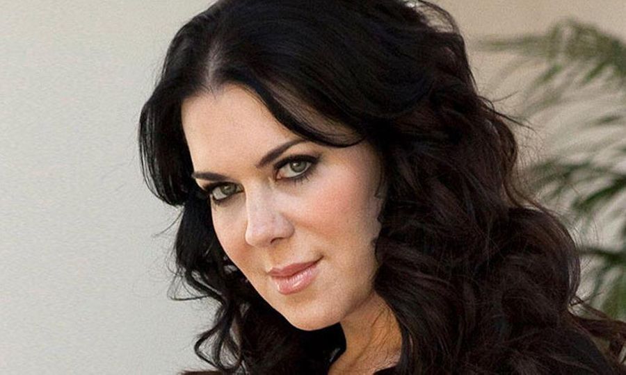 Wrestler Turned Porn Star Chyna Makes WWE Hall Of Fame, Sort Of