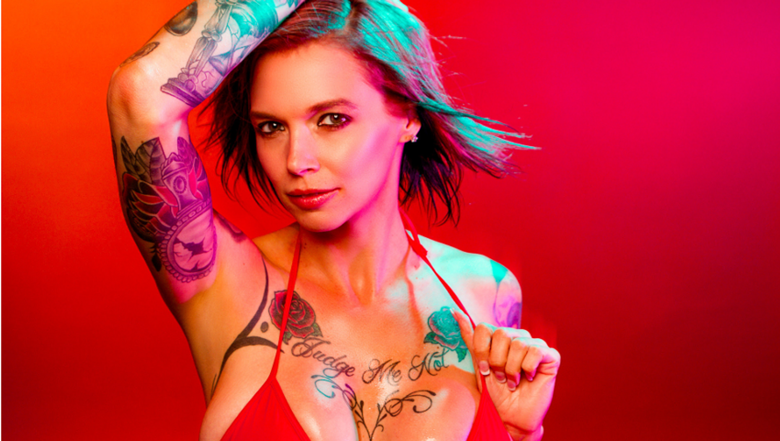 Anna Bell Peaks to Host YNOT Cam Awards