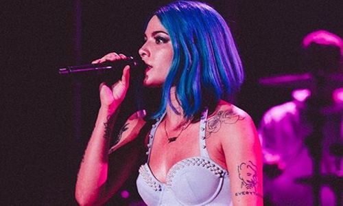 Halsey Says She Supports Sex Workers, and Many Fans ‘Cancel’ Her