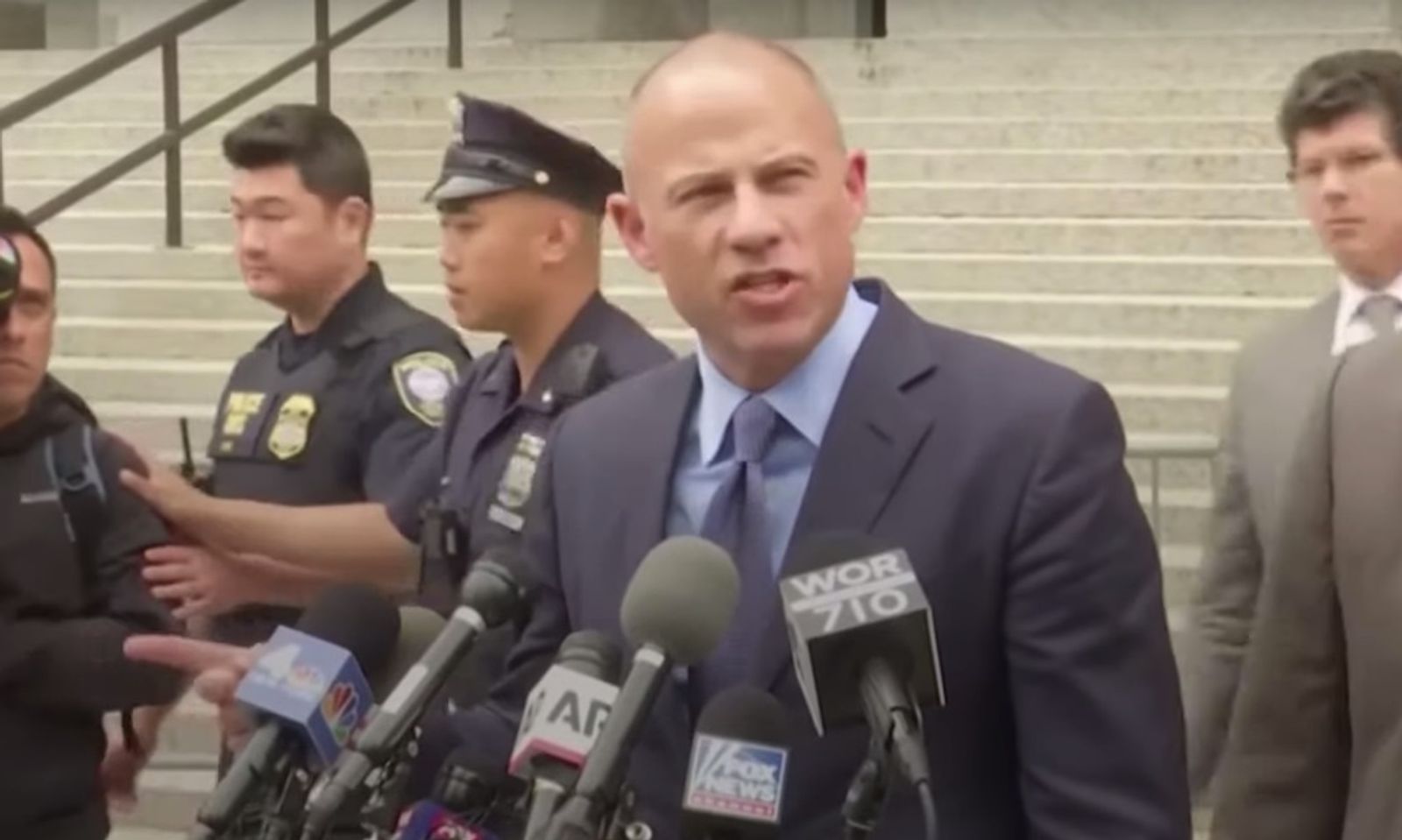 Michael Avenatti Pleads ‘100% Not Guilty,’ Shifts Blame to Trump