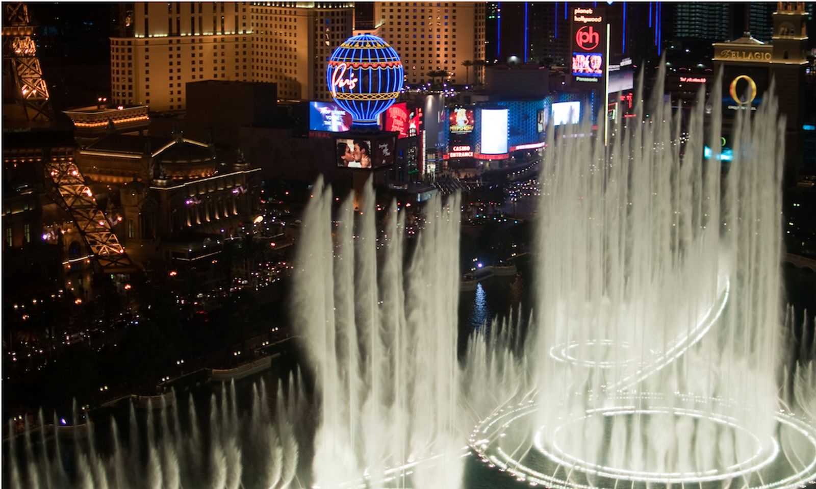 Last Peep Show On Vegas Strip To Be Replaced By Pot Dispensary