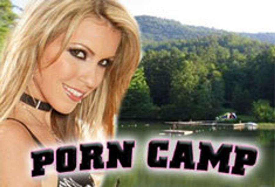 Courtney Cummz To Lead 'Porn Camp Seminar'