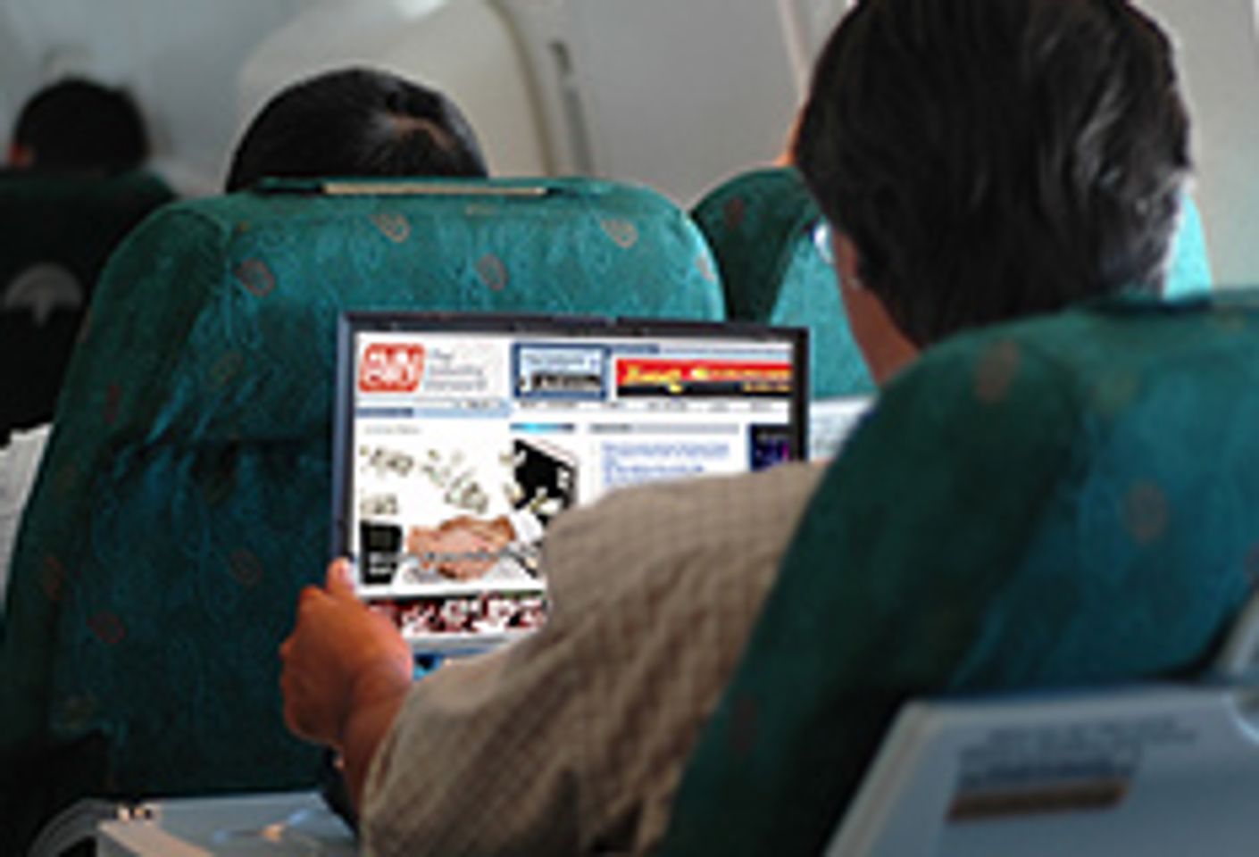 In-Flight Internet Service Set to Take Off