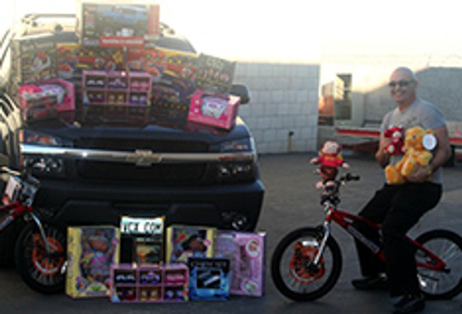 VCX Contributes to Sin City Chamber of Commerce Toy Drive