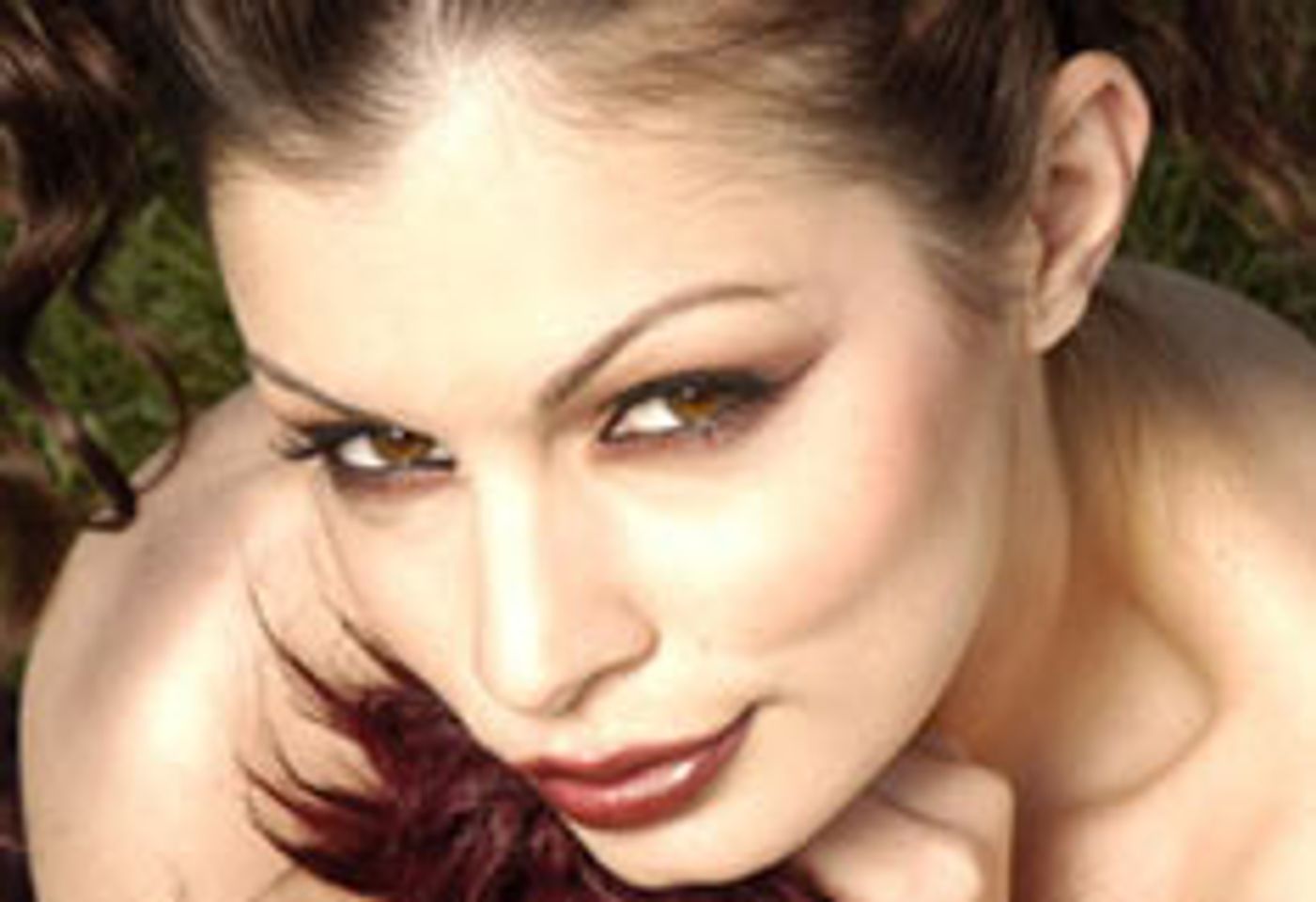 Aria Giovanni Signs with Old Pueblo Distribution