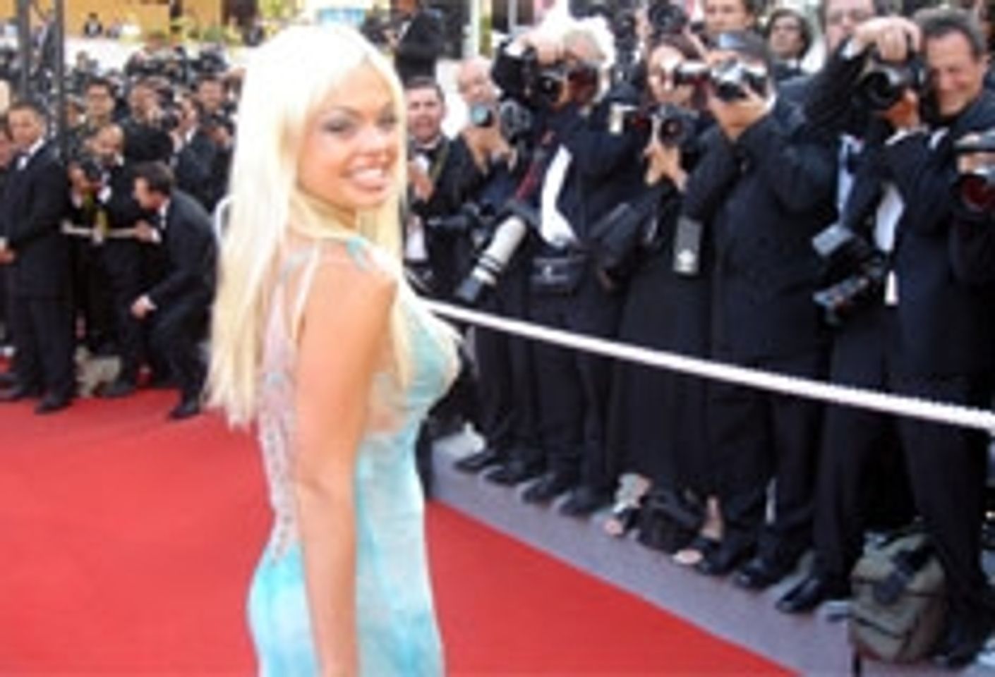 Jesse Jane Draws Attention in Cannes
