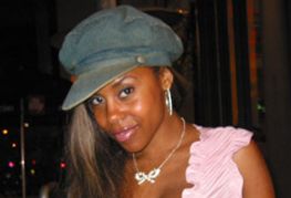 Lolana Opens Trendy Jewlz