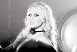 ADULTVIDEONEWS JULY 2005 ON THE COVER - Hardcore Goes Hollywood with Blockbuster Movies Galore