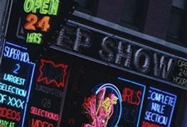 Man Dies After Setting Strip Club on Fire