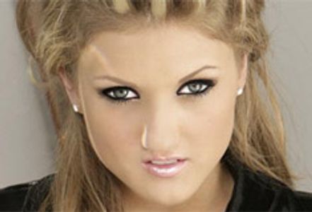 Mia Rose to Do Santa Barbara Signings, Host Party