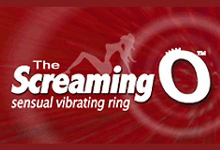 The Screaming O Launches the 'Screaming Ovation'