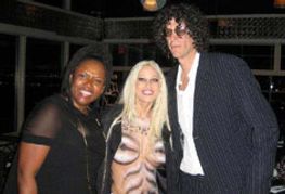 Lynn Highlights Howard Stern Bash