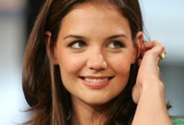 Cruise Nixes Holmes’ Sex Scene