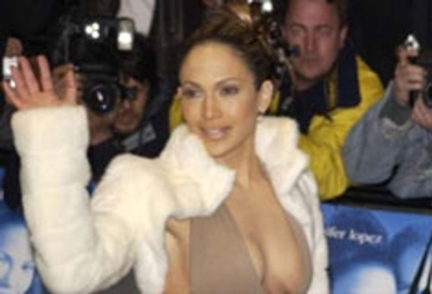 JLo to Pose Nude for PETA Parody