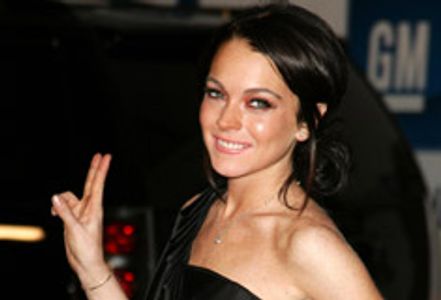 London Tabloid Shows Stars &#8216;Popping Out&#8217;