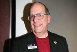 Studio Reps Meet Retailers at Schmoozy Seminar