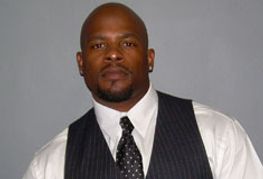 Mr. Marcus to Host Pre-Valentine’s Bash at Aura