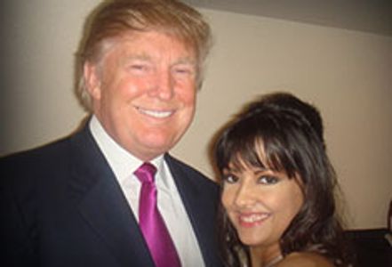 Carmen Hart Attends 2007 Miss USA Pageant