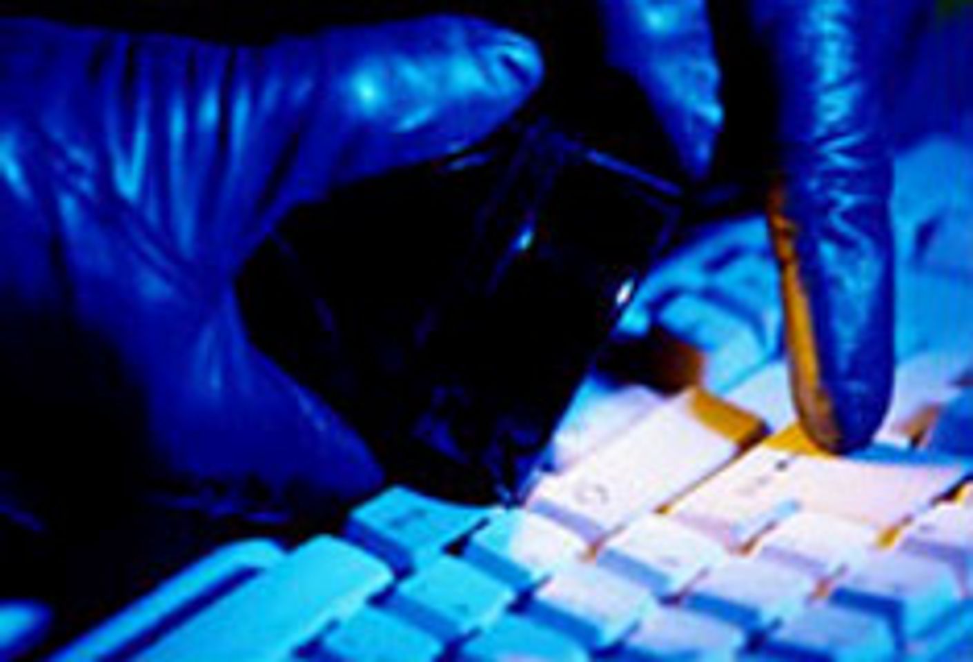 Portable Storage Devices Pose Malware, Security Risks: Researchers