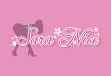 Sara Nice Goes Online