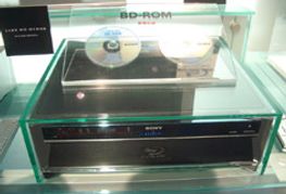 Blu-ray v. HD-DVD Ramps Up: Disney Backs Blu-Ray