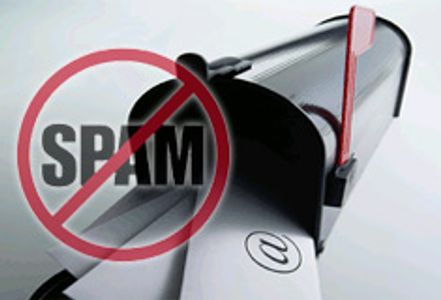 Taiwan Legislature Passes Hefty Spam Fines